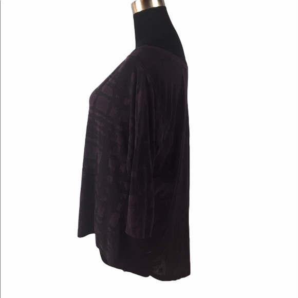 Lululemon 3/4 sleeve top - Picture 2 of 4